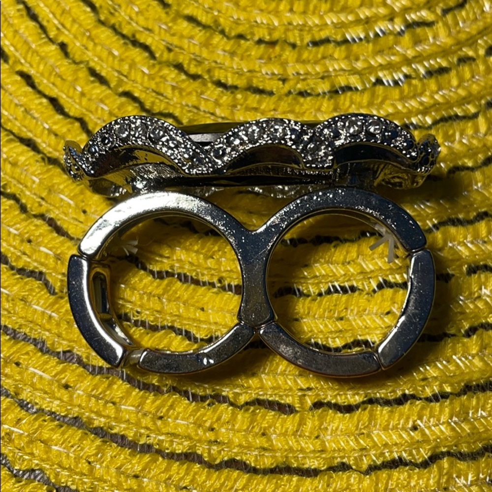 Black Double Finger Cocktail Ring
